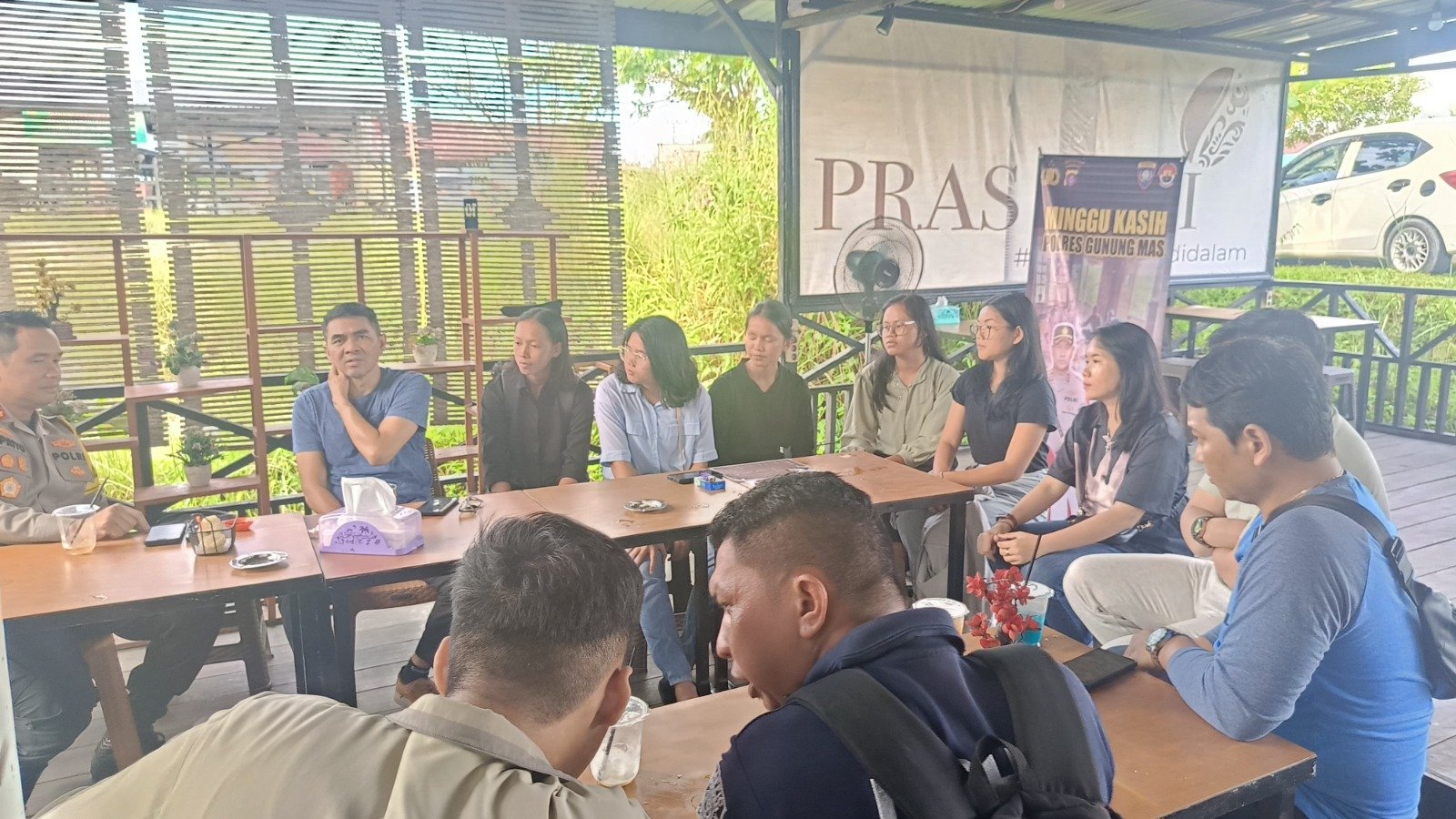 Program Minggu Kasih Polres Gunung Mas: Pendekatan Inovatif Dalam Menangani Keluhan Warga