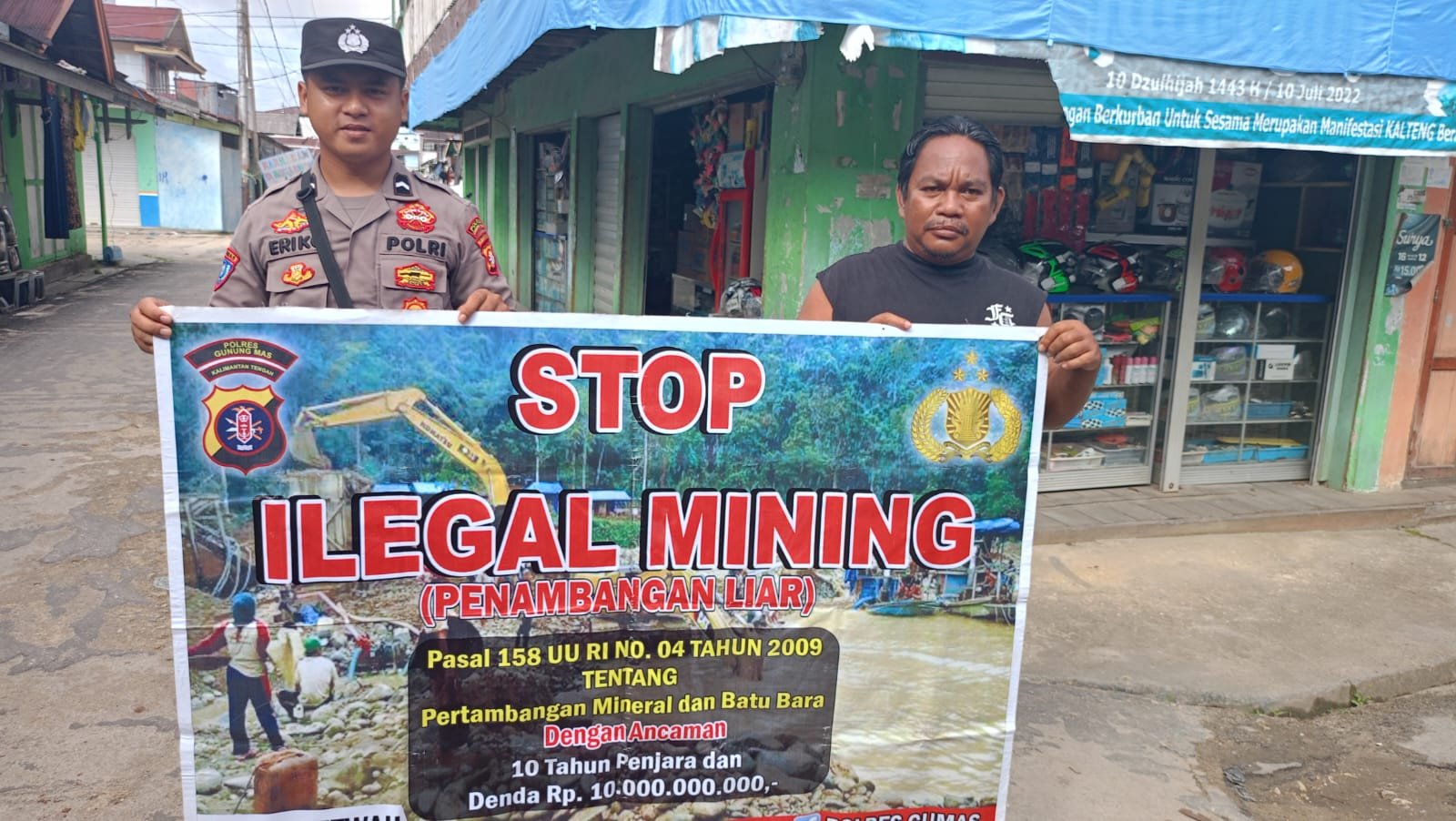 Personel Polsek Tewah Peringatkan Bahaya Tambang Ilegal bagi Lingkungan