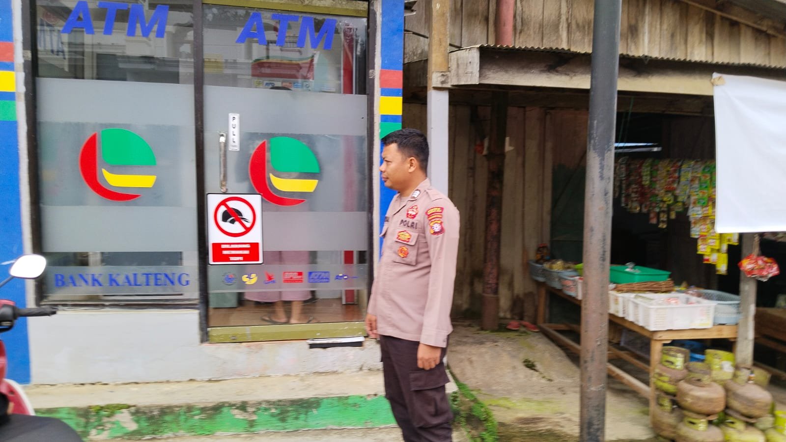 Polsek Kahut Cegah Kejahatan dengan Patroli Rutin