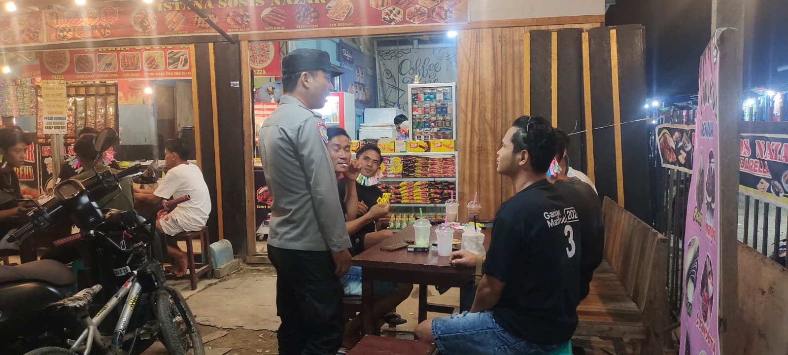 Pastikan Wilayah Hukumnya Tetap Aman, Polsek Tewah Patroli Malam Hari