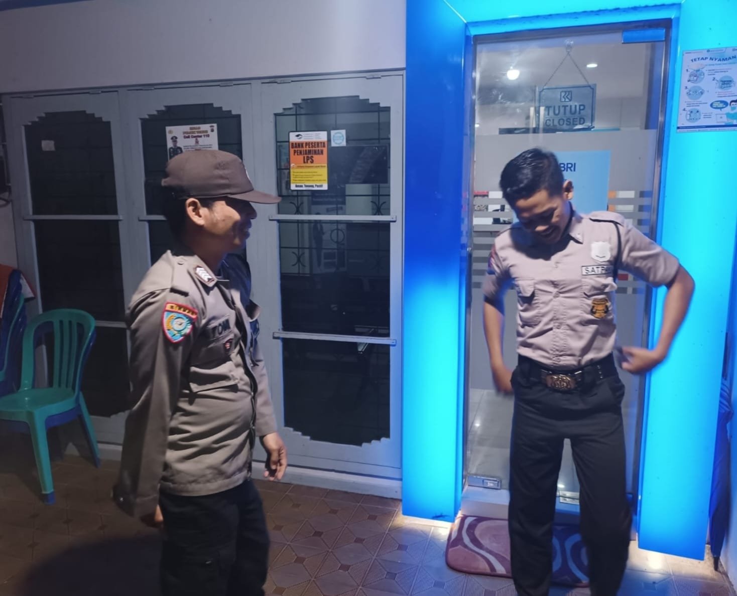 Pastikan Wilayah Hukunya Tetap Aman,  Polsek Tewah Patroli Malam Hari