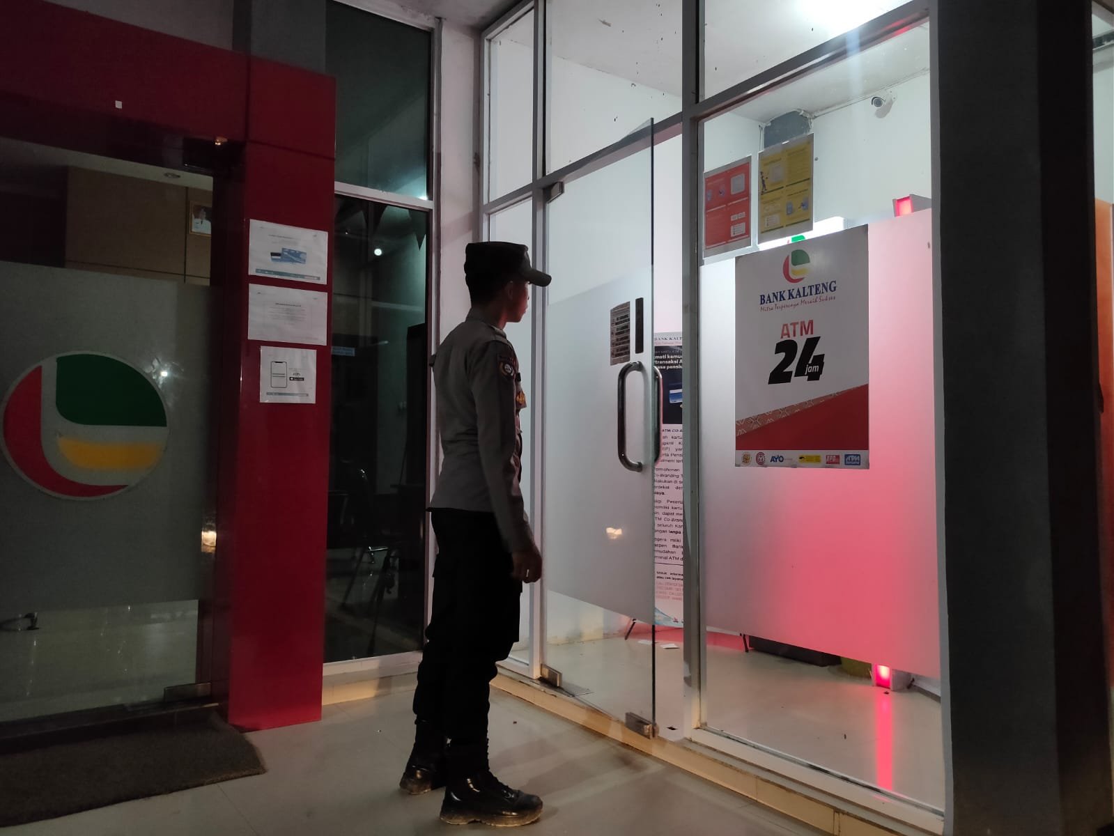 Personel Polsek Rungan Patroli Malam Hari, Cegah Gangguan Kamtibmas