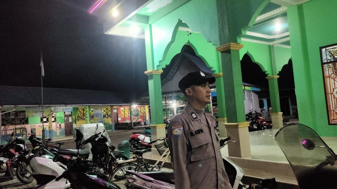 Tingkatkan Keamanan Dibulan Suci Ramadan, Polsek Rungan Gelar Pengamanan Sholat Tarawih