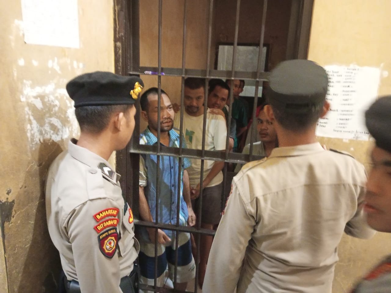 Cegah Kejadian Tak Terduga, Petugas Jaga Polres Gunung Mas Rutin Cek Ruang Tahanan