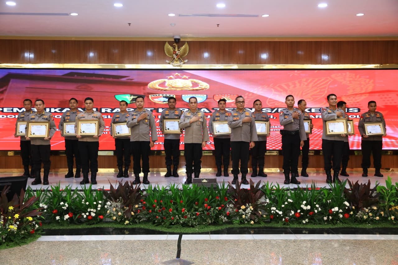 Prestasi Membanggakan, Polda Kalteng Raih Penghargaan Terbaik 3 IKPA 2023 se-Indonesia