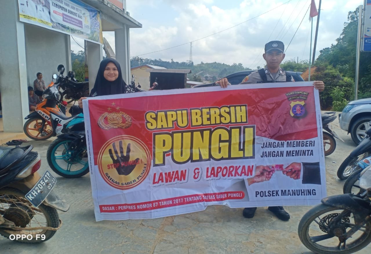 Personel Polsek Sepang Siap Siaga dalam Menghadapi Perubahan Debit Air