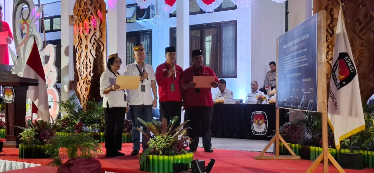 Polres Gunung Mas Amankan Rapat Pleno KPU dan Deklarasi Pilkada Damai