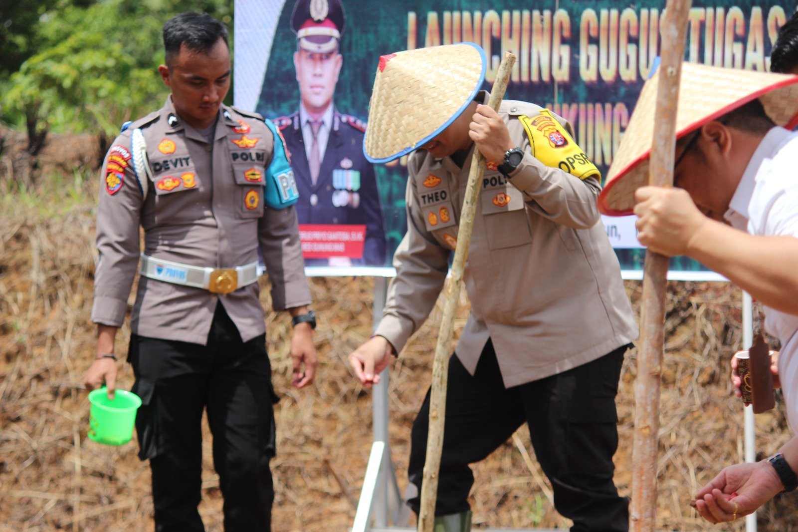 Polres dan Forkopimda Gunung Mas Tanam Jagung, Wujudkan Ketahanan Pangan