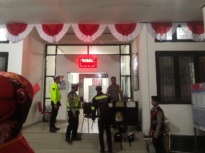 Jaga Stabilitas Pasca Pilkada, Polres Gunung Mas Perketat Pengamanan KPU dan Bawaslu